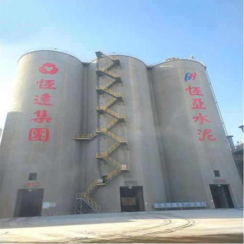 濟(jì)南市清理爐渣庫公司 異型煙囪生機(jī)勃勃